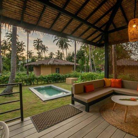 Suan Residence - Exotic And Contemporary Bungalows With Private Pool Чалоклум Екстер'єр фото